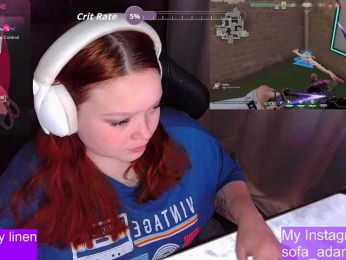 AlinaAdams webcam model stream image