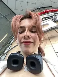 Lily__Belle webcam model stream image