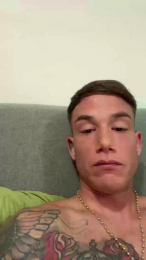 Cristiangonzaa webcam model stream image