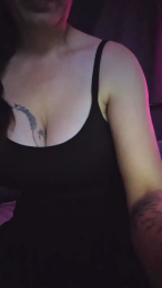 VixenaX webcam model stream image