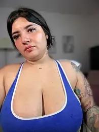 horny_roomiess webcam model stream image