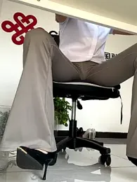 AHL756 webcam model stream image