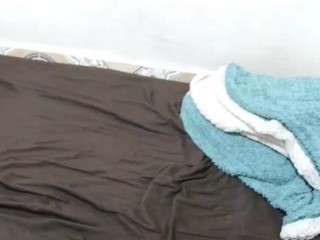 marey-elsa webcam model stream image