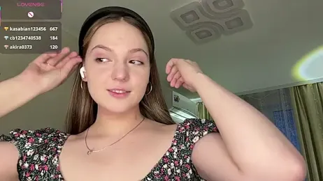 NguyetHankey webcam model stream image