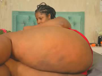 alexa_roussee webcam model stream image