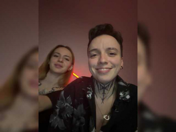 SweetsDuo webcam model stream image