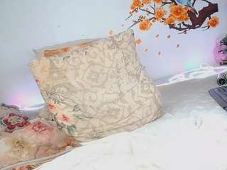 khelany webcam model stream image