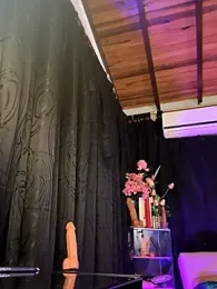 monroe_777 webcam stripchat model stream image