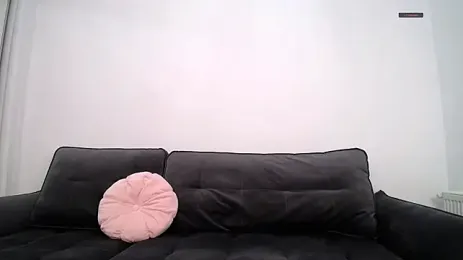 Laura_Bess webcam stripchat model stream image