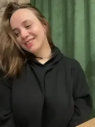 Cute_smile_sharon webcam model stream image