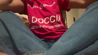 Runicfox webcam model stream image