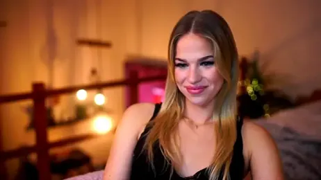 Emilyvanroessel webcam model stream image