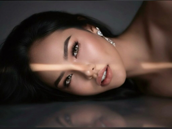 ChandriaDiamond webcam model stream image