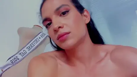 ISA_BELLA_VZL webcam model stream image