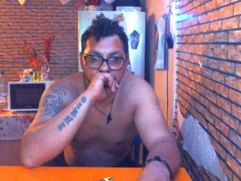 couplereal webcam model stream image