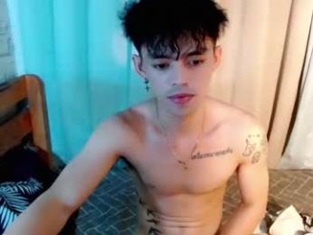 urhunky_boy webcam chaturbate model stream image