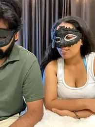 vickyandtania webcam model stream image