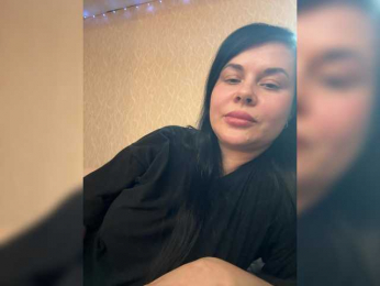 Sweetmisterya webcam model stream image