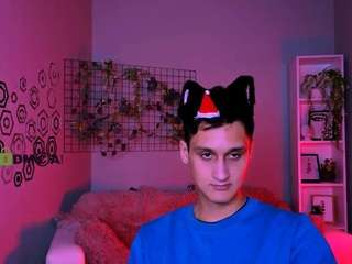 rayan-ross webcam model stream image