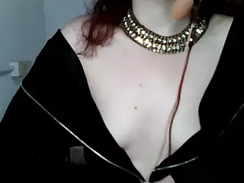 Owly_bloom webcam stripchat model stream image