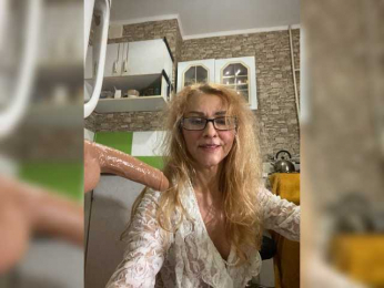 Ritia webcam bongacams model stream image