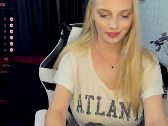 AmelieAndersen webcam model stream image