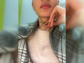 Akula2806 webcam model stream image