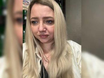 KiraMalina webcam model stream image