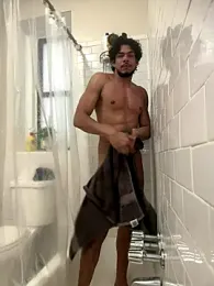 ElegantDic webcam model stream image