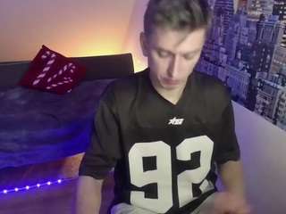 kinkyalecx webcam model stream image