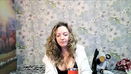 KattyLuuu webcam model stream image