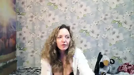 KattyLuuu webcam model stream image