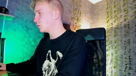 AlexxSweet webcam model stream image