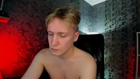 AlexxSweet webcam model stream image