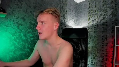 AlexxSweet webcam model stream image