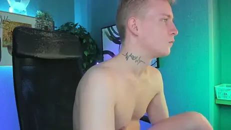 AlexxSweet webcam model stream image