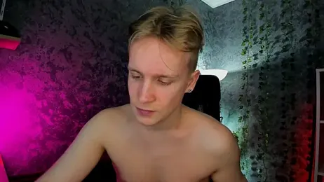 AlexxSweet webcam model stream image