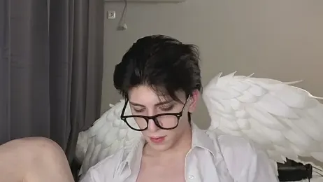 Oliver_star_boy_ webcam model stream image