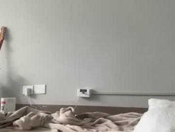 lizzylonestar webcam chaturbate model stream image