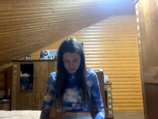 Alverta Debona webcam model stream image