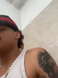 STITCHyLILO webcam model stream image