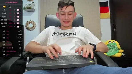 Christ_Miller3 webcam model stream image