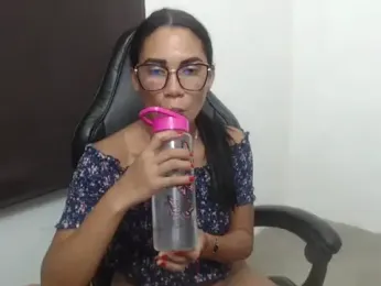 KittyKardy webcam model stream image