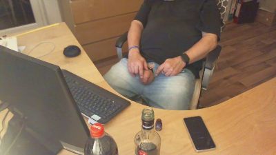 Barefooter webcam model stream image