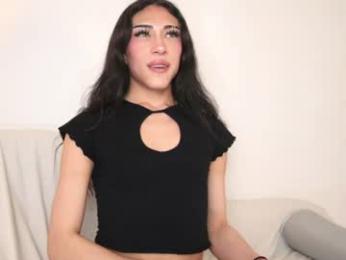 velvet_raze webcam model stream image