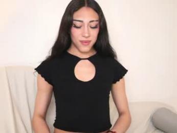 velvet_raze webcam model stream image
