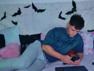 Zeb Madison webcam model stream image