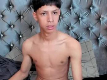 ethan_qop webcam model stream image