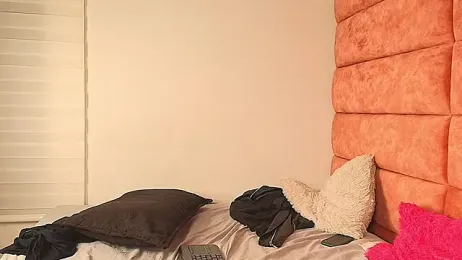 HellAndDante_ webcam model stream image