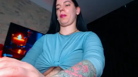 Laya_Moon webcam model stream image